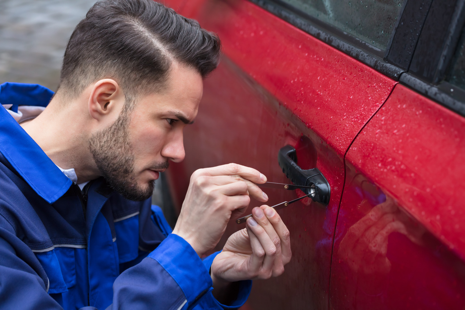 emergency locksmith for automobile